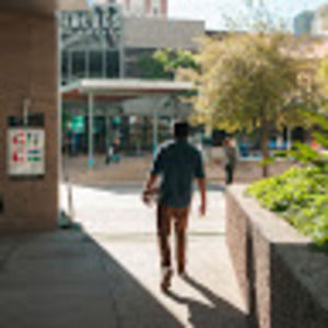 Meet your Posher, Yael